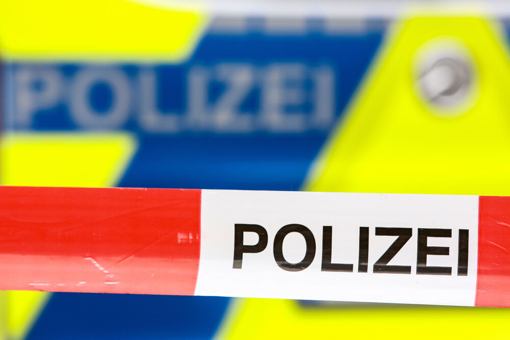 Schüsse in NRW! SEK-Einsatz – Scheinbar 2 Personen angeschossen – Mutter und Kleinkind in Vorfall involviert!