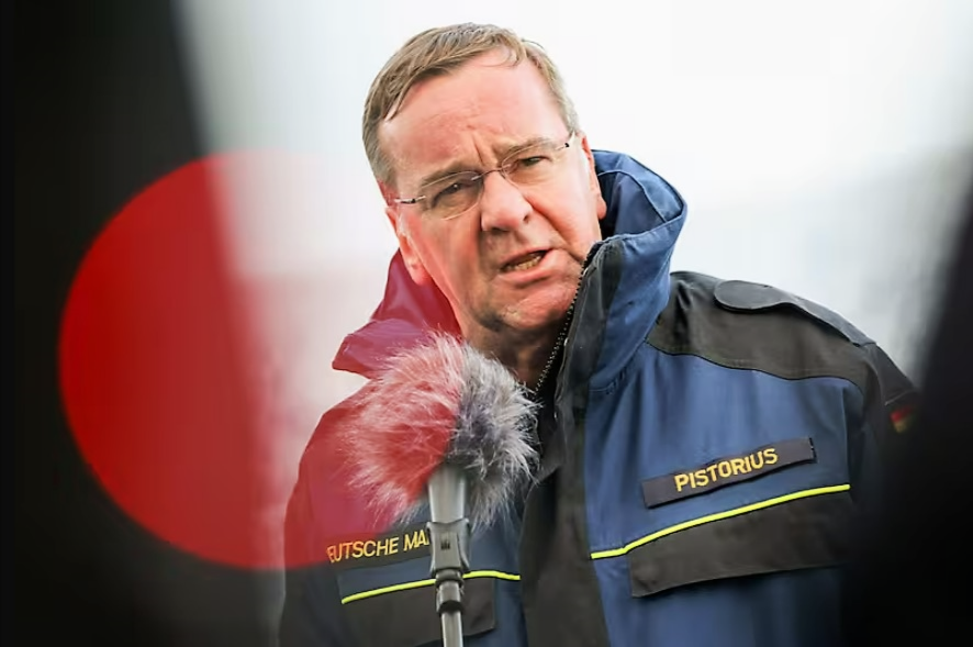 Pistorius lässt Köpfe rollen! Verteidigungsminister schmeißt zahlreiche Bosse der Bundeswehr raus!