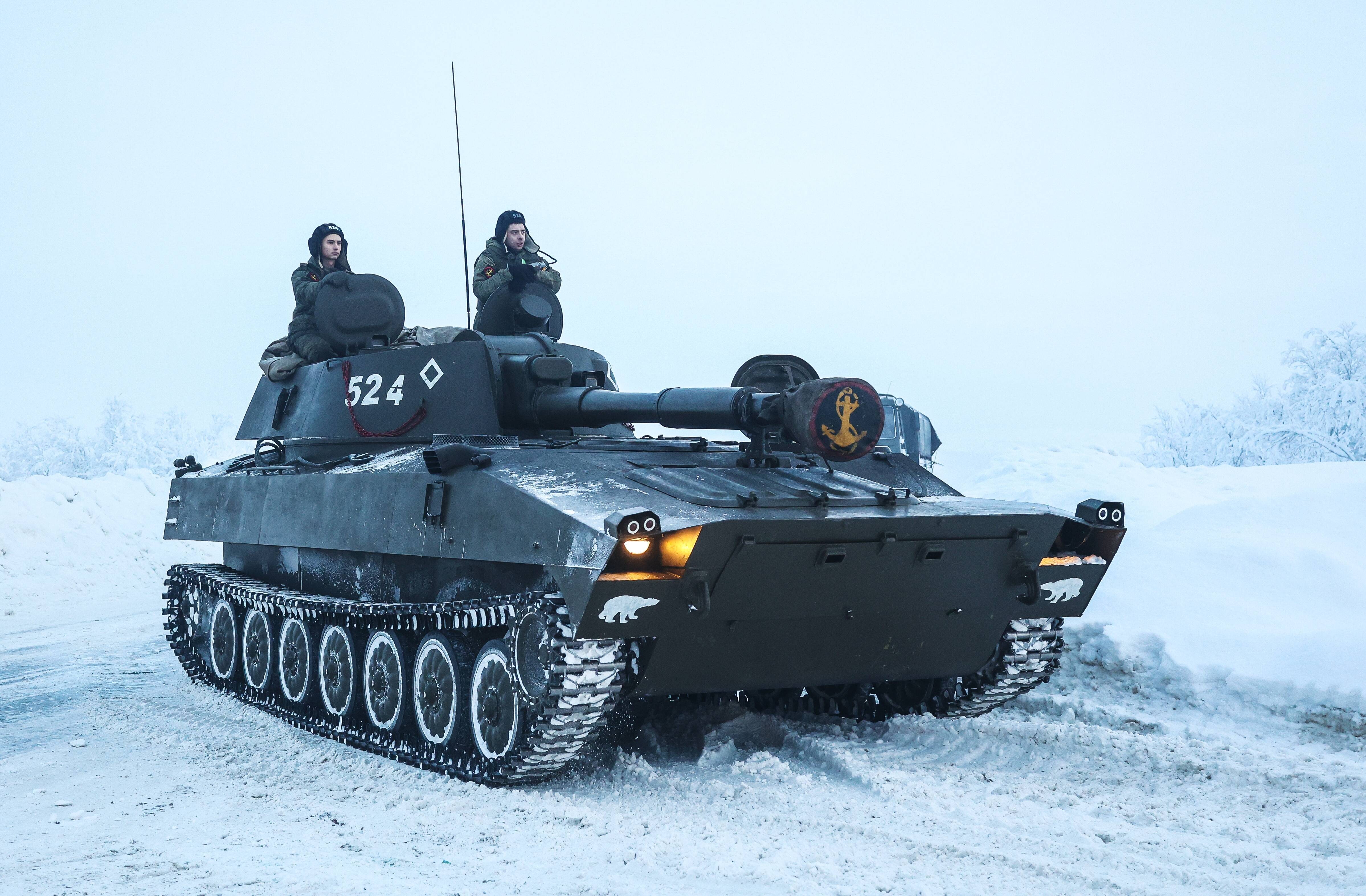 Jetzt muss Putin sogar Soldaten aus der Arktis abziehen - Verluste in der Ukraine zu hoch!