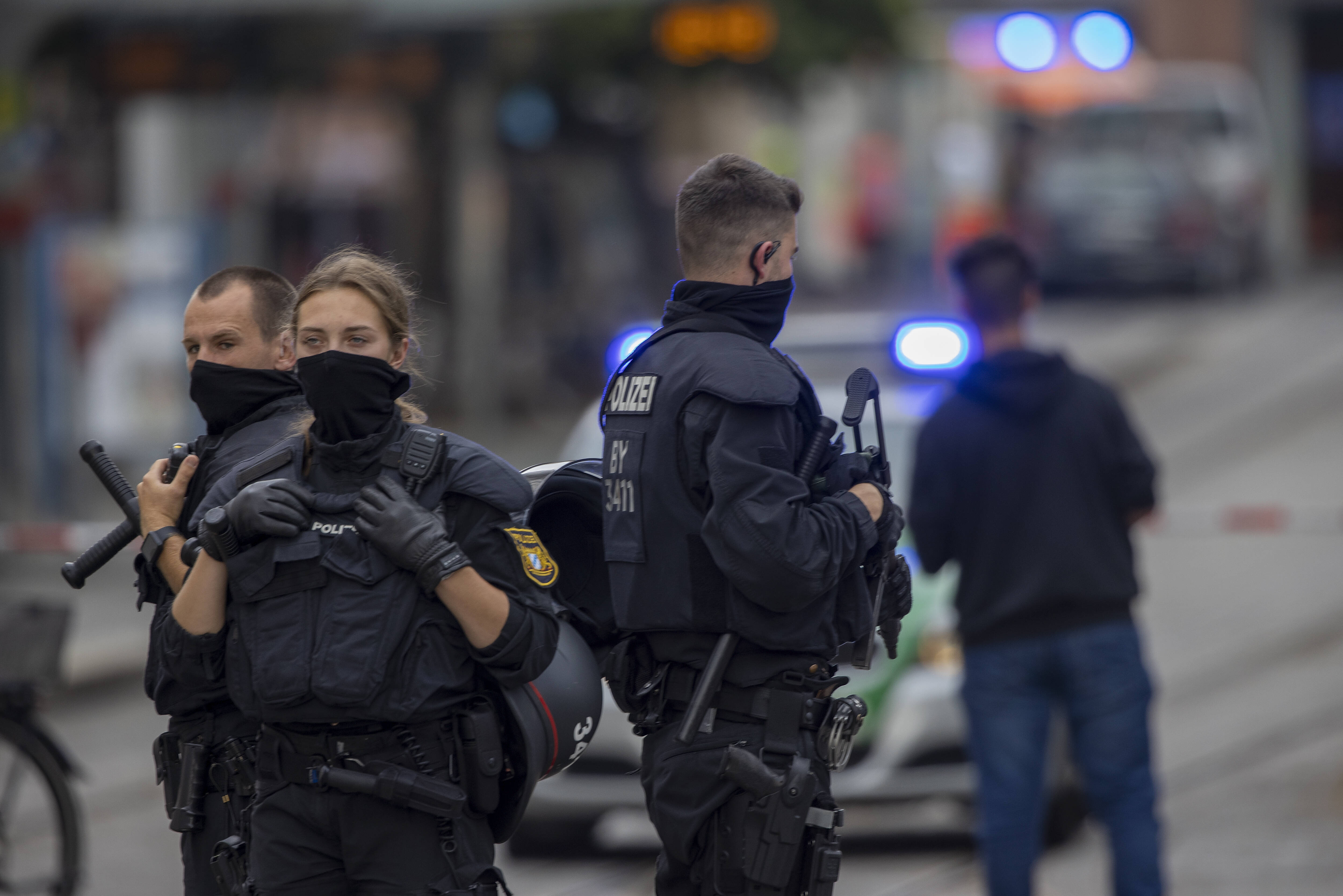 Todesdrohung gegen Gesundheitsminister Lauterbach! Einsatzkräfte durchsuchen verdächtiges Objekt