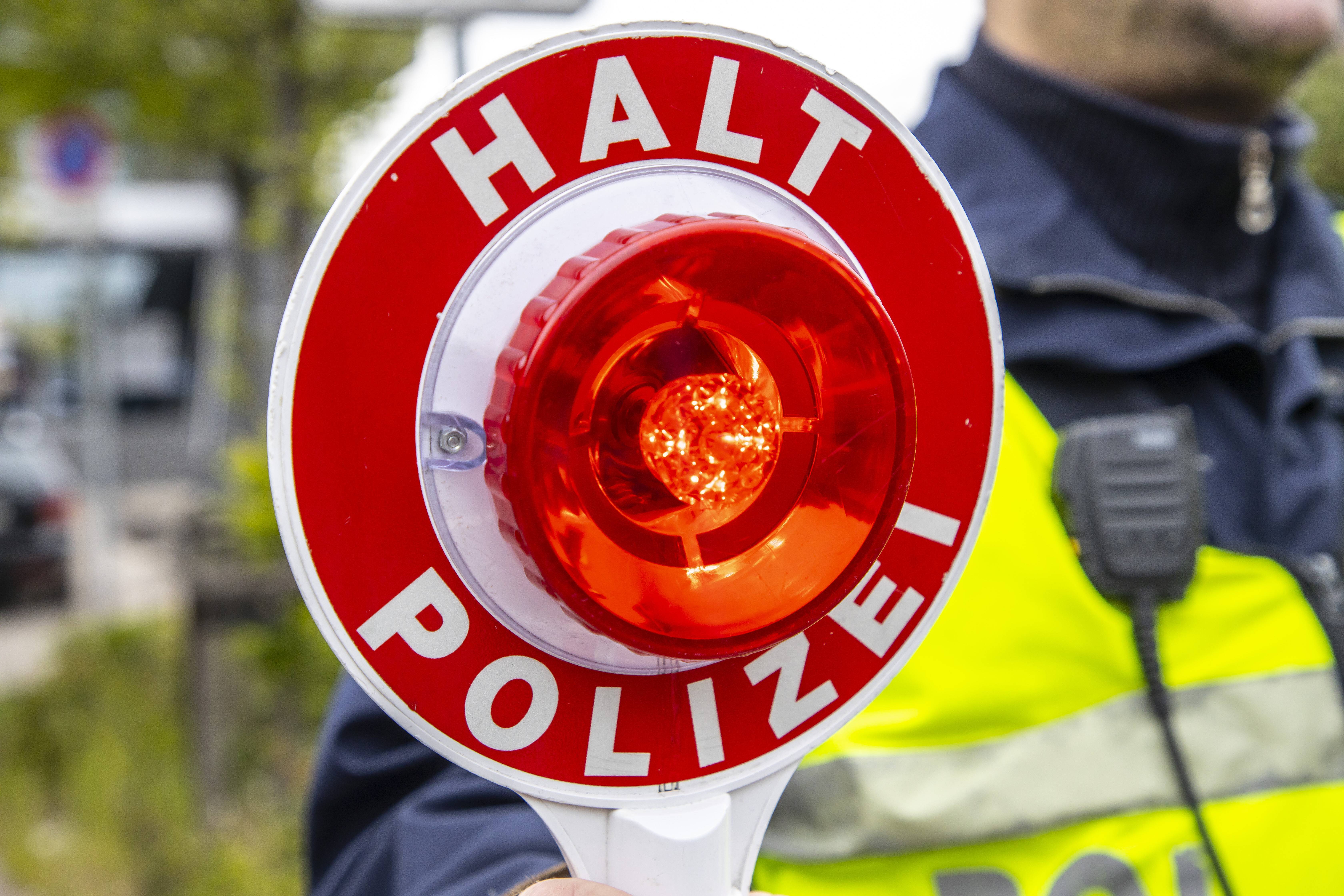 Häftling geflohen! Polizei warnt die Bevölkerung - Großfahndung läuft bereits! Das müssen Sie wissen